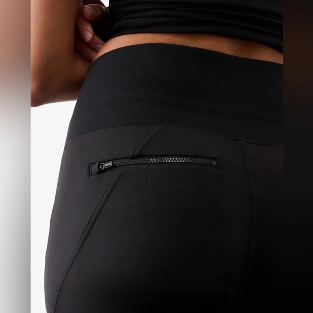 Athleta Black Venice Pintuck jogger